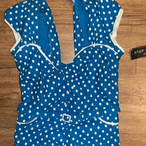 🍷 🫦• 🖤 STOP STARING x by Alicia Estrada 🖤•👅🫦 - Picture 6 of 9